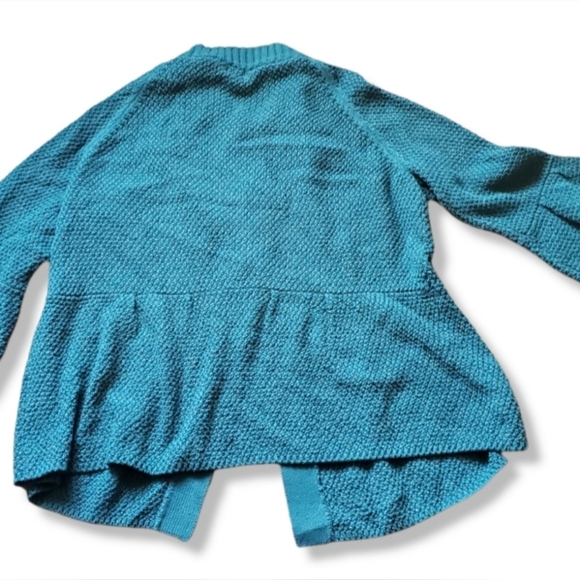 Button-up Cardigan with Bell Sleeves, Sparkly - Picture 5 of 9